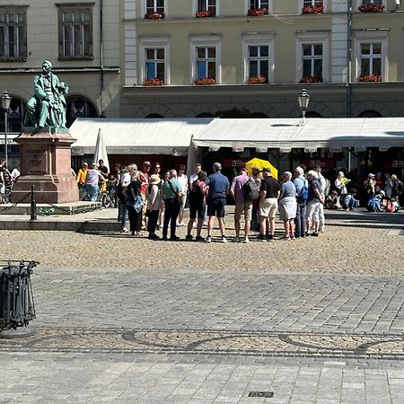 Апартаменти Rynek Pod Fredra Вроцлав Екстер'єр фото