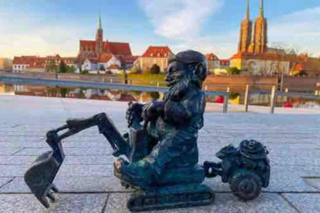 Апартаменти Rynek Pod Fredra Вроцлав Екстер'єр фото